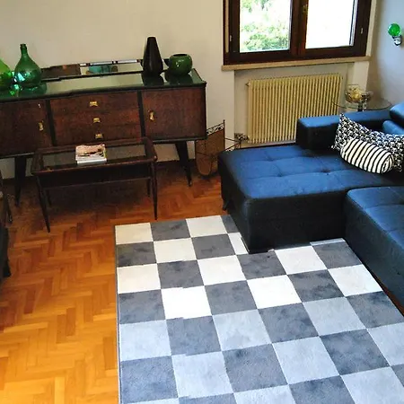 Vittorio Apartment